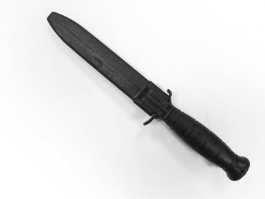 Нож тренировочный GLOCK 78 Black с пластиковыми ножнами фото, описание
