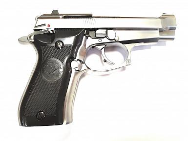 Страйкбольный пистолет WE BERETTA M84 GBB хром WE-M013-SV фото, описание